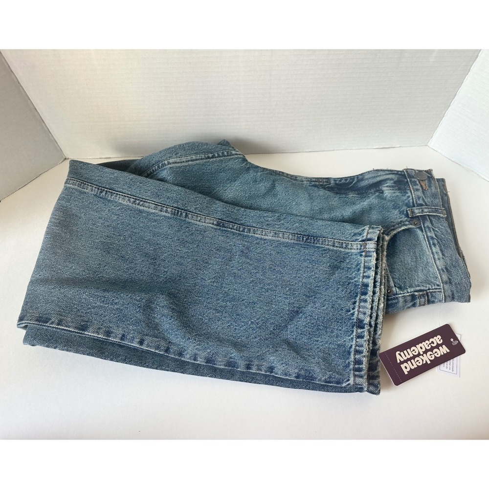 Weekend Academy Kids Baggy Denim Jeans Medium Wash Size 12 NWT Adjustable Waist